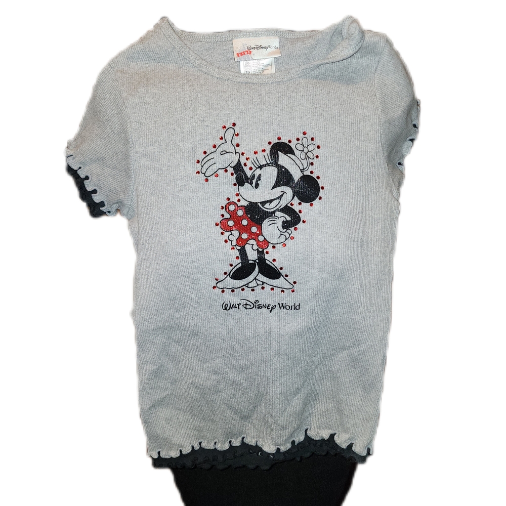 Disney Gray Short-Sleeve Minnie Mouse Tee with Red Accents